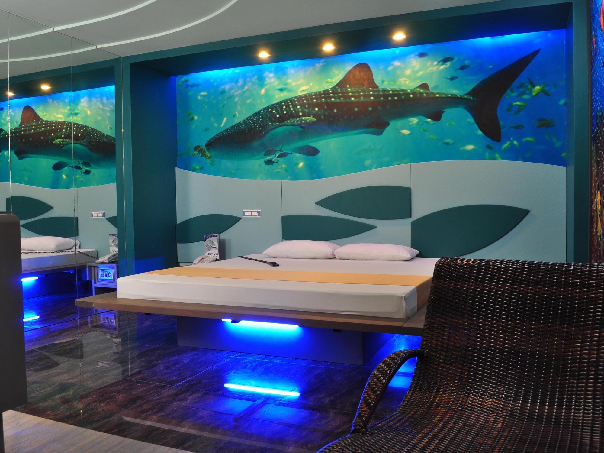 Hotel Dream World Las Pinas Exterior photo