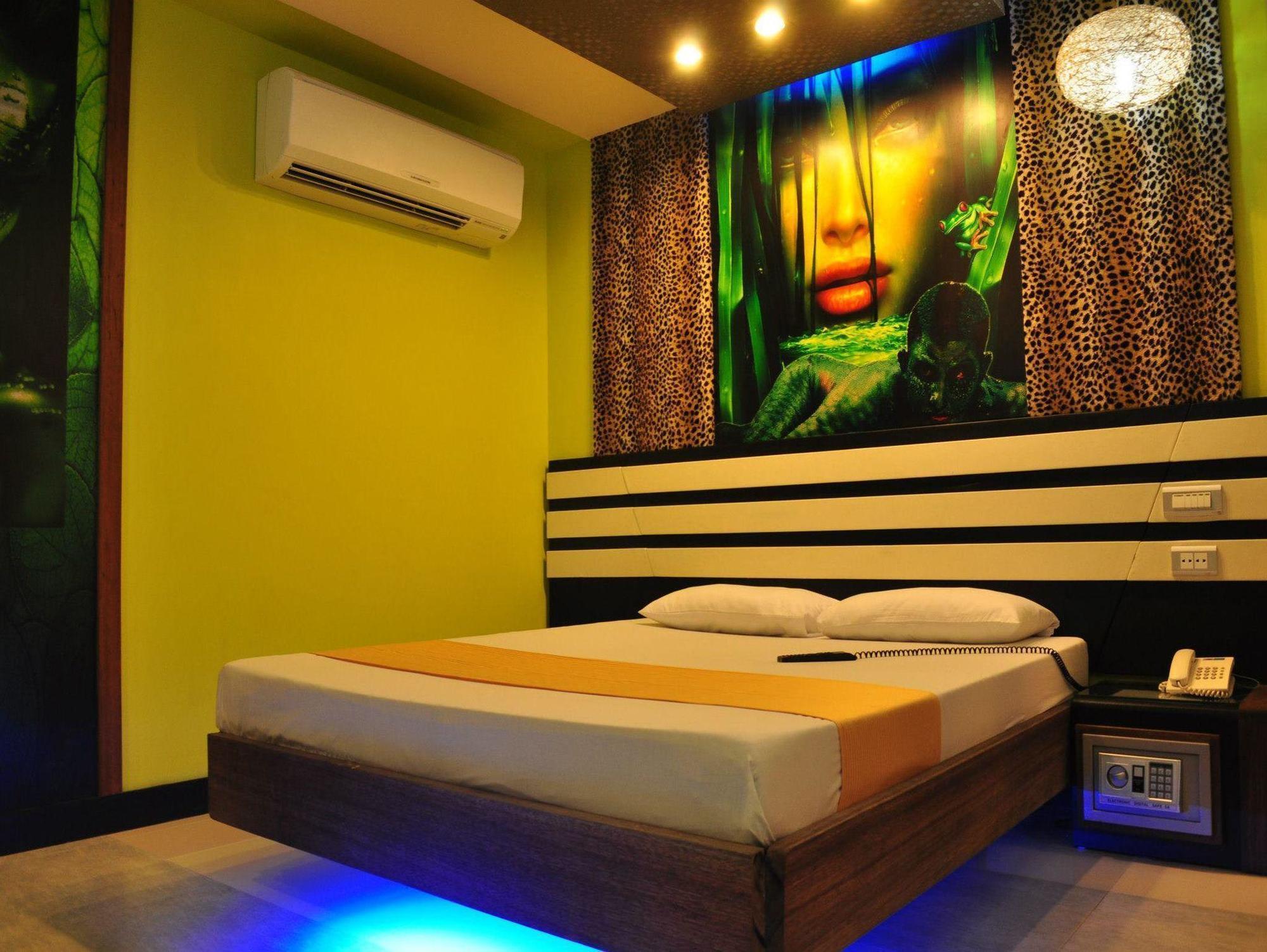 Hotel Dream World Las Pinas Exterior photo